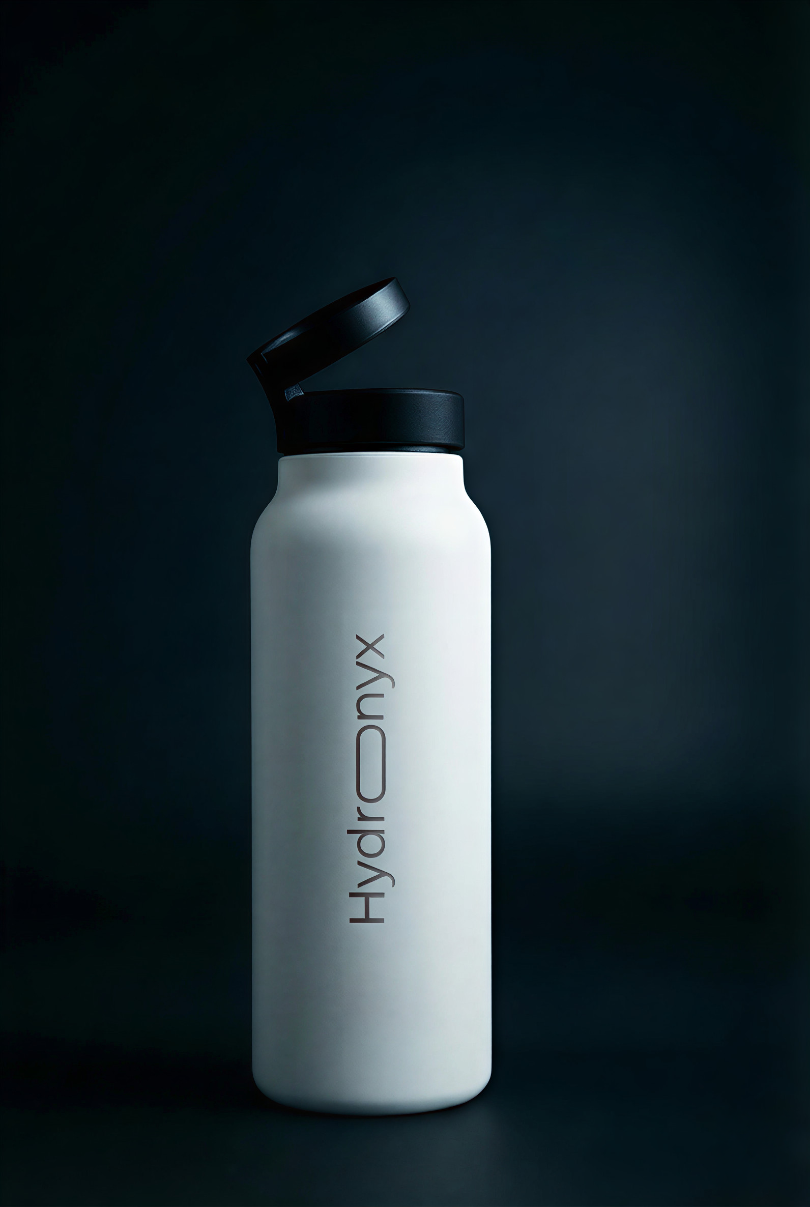 Hydroonyx Bottle